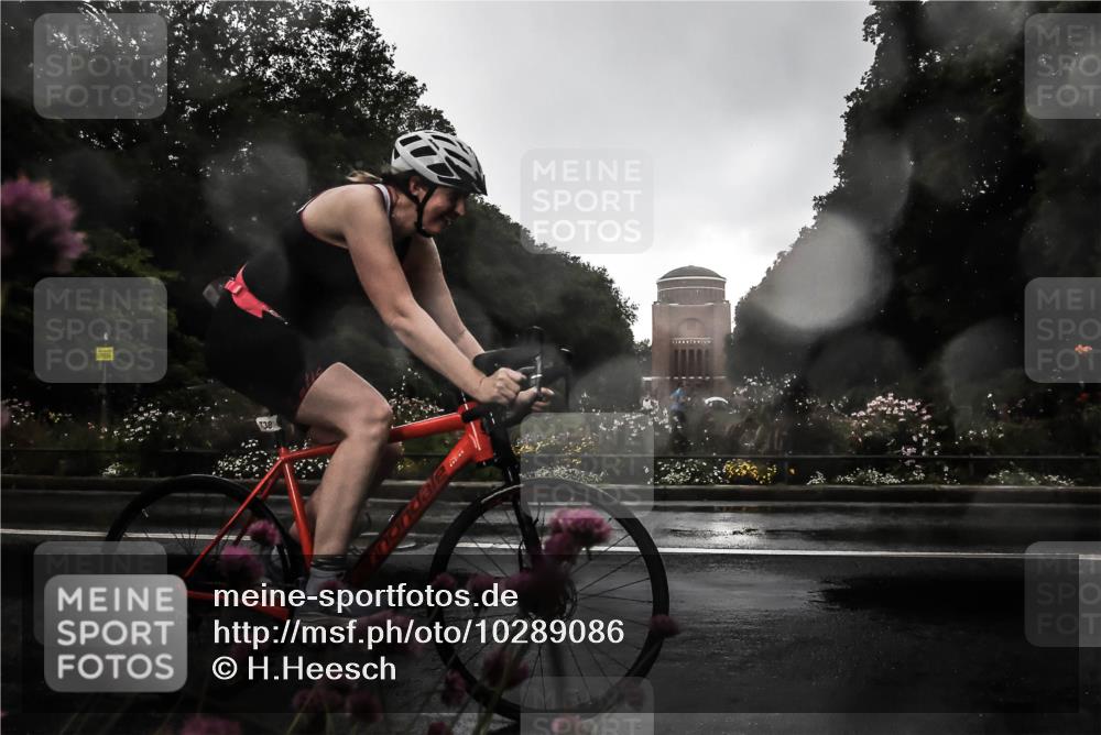 13.09.2026 - Stadtparktriathlon H.Heesch http://msf.ph/oto/10289086 13.09.2026 11:40:47 Radfahren 738, 744, 750, 802 meine-sportfotos.de
