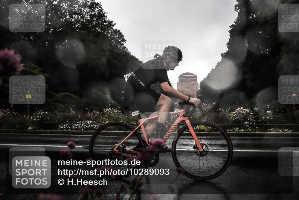 13.09.2026 - Stadtparktriathlon H.Heesch http://msf.ph/oto/10289093 13.09.2026 11:40:58 Radfahren 594, 755, 765, 766 meine-sportfotos.de