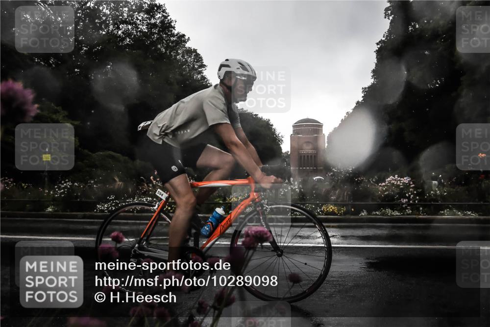 13.09.2026 - Stadtparktriathlon H.Heesch http://msf.ph/oto/10289098 13.09.2026 11:41:00 Radfahren 594, 755, 765, 766, 885 meine-sportfotos.de