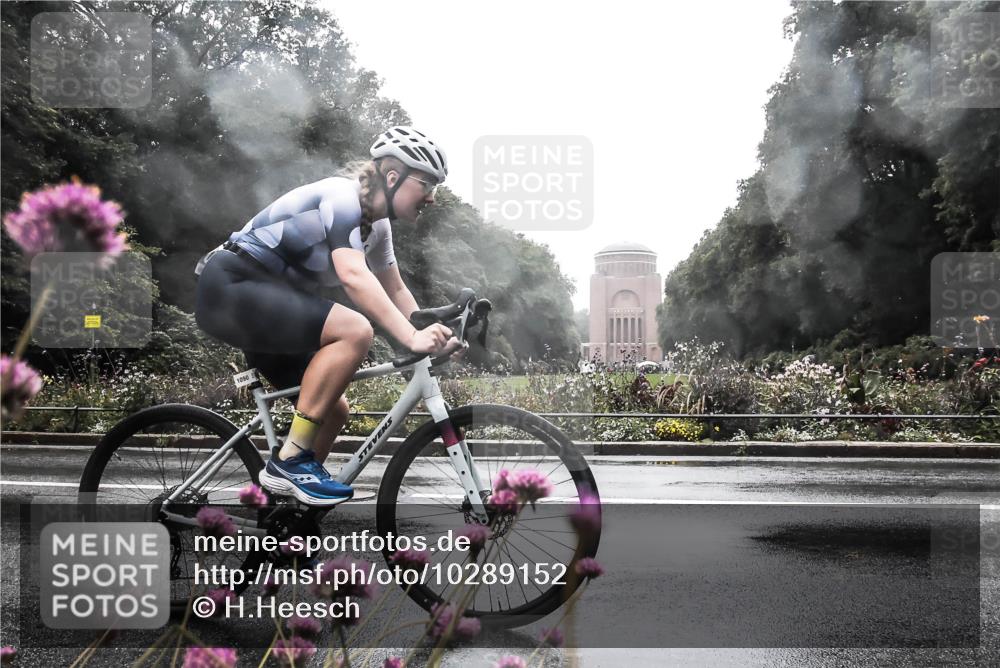 13.09.2026 - Stadtparktriathlon H.Heesch http://msf.ph/oto/10289152 13.09.2026 12:51:49 Radfahren 1090, 1173, 1181, 1256, 1293 meine-sportfotos.de