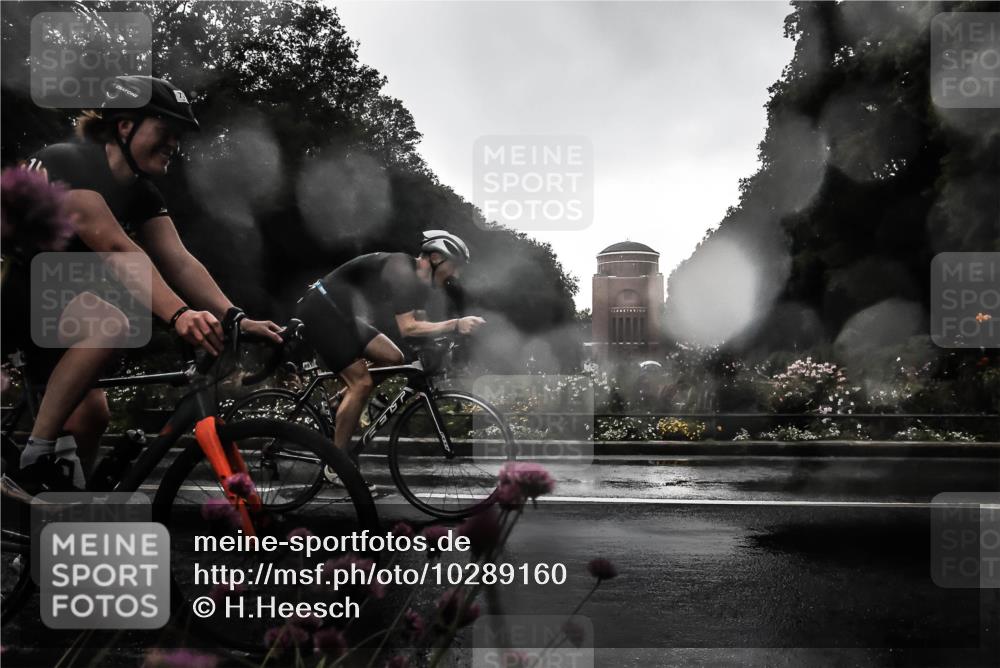 13.09.2026 - Stadtparktriathlon H.Heesch http://msf.ph/oto/10289160 13.09.2026 11:41:39 Radfahren 714, 773, 891 meine-sportfotos.de