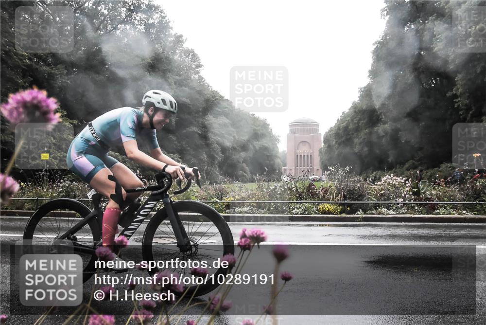 13.09.2026 - Stadtparktriathlon H.Heesch http://msf.ph/oto/10289191 13.09.2026 12:52:12 Radfahren 1112, 1252 meine-sportfotos.de