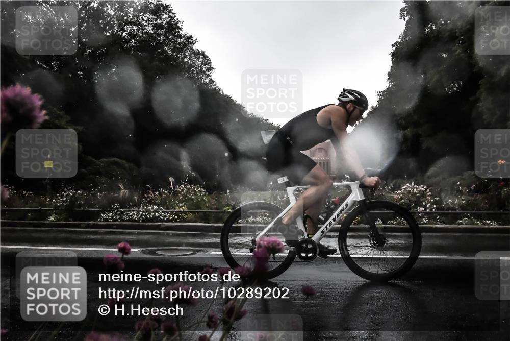 13.09.2026 - Stadtparktriathlon H.Heesch http://msf.ph/oto/10289202 13.09.2026 11:42:07 Radfahren 814, 820, 927 meine-sportfotos.de