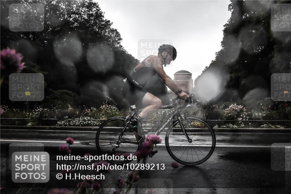 13.09.2026 - Stadtparktriathlon H.Heesch http://msf.ph/oto/10289213 13.09.2026 11:42:14 Radfahren 728, 746, 793, 888 meine-sportfotos.de