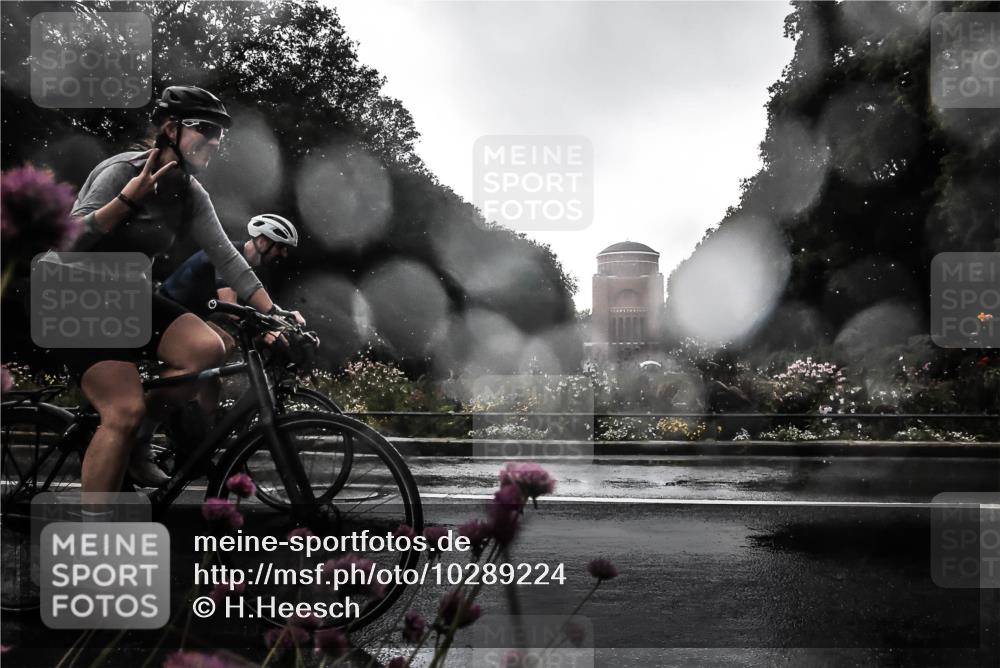 13.09.2026 - Stadtparktriathlon H.Heesch http://msf.ph/oto/10289224 13.09.2026 11:42:26 Radfahren 722, 778, 780, 867, 878 meine-sportfotos.de