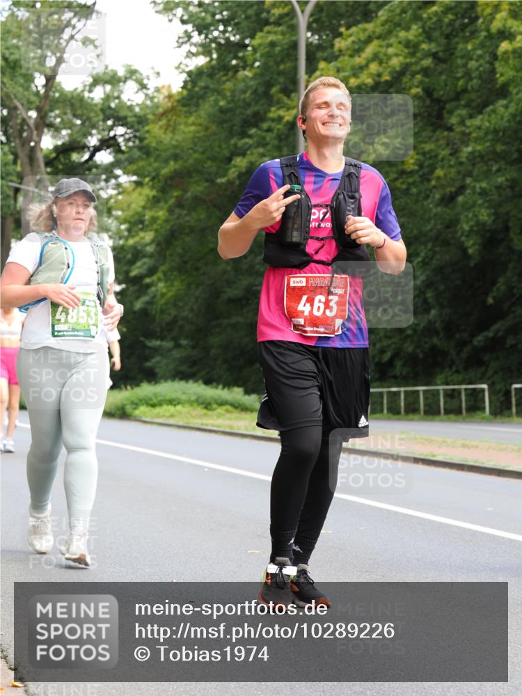 13.09.2026 - 21. swb-Marathon Bremen TobiasT http://msf.ph/oto/10289226 13.09.2026 12:27:28 Laufen 4853, 463, 26 meine-sportfotos.de