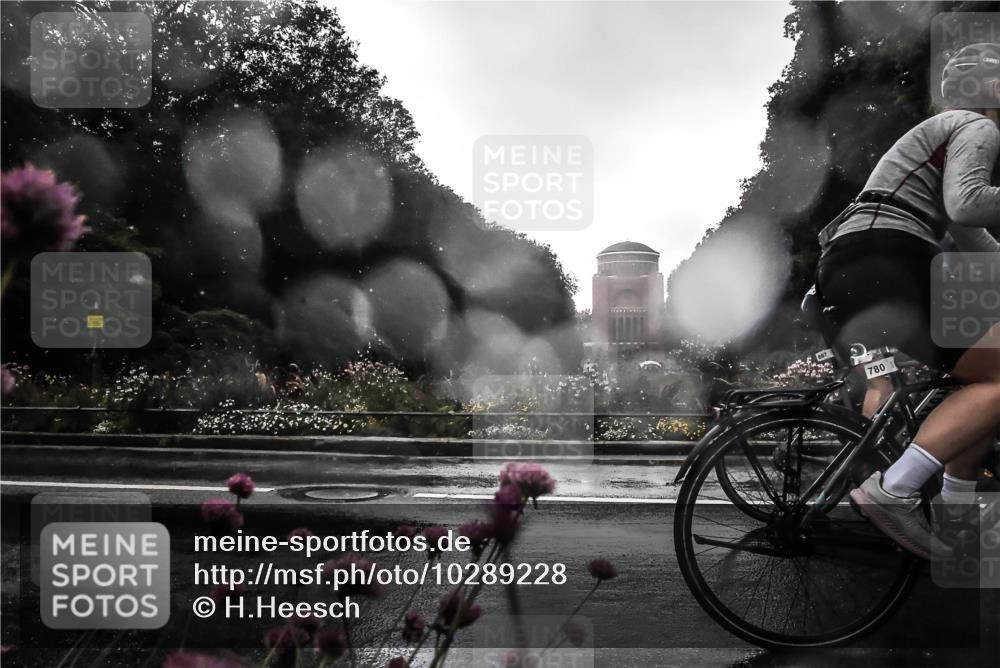 13.09.2026 - Stadtparktriathlon H.Heesch http://msf.ph/oto/10289228 13.09.2026 11:42:26 Radfahren 722, 778, 780, 867, 878 meine-sportfotos.de