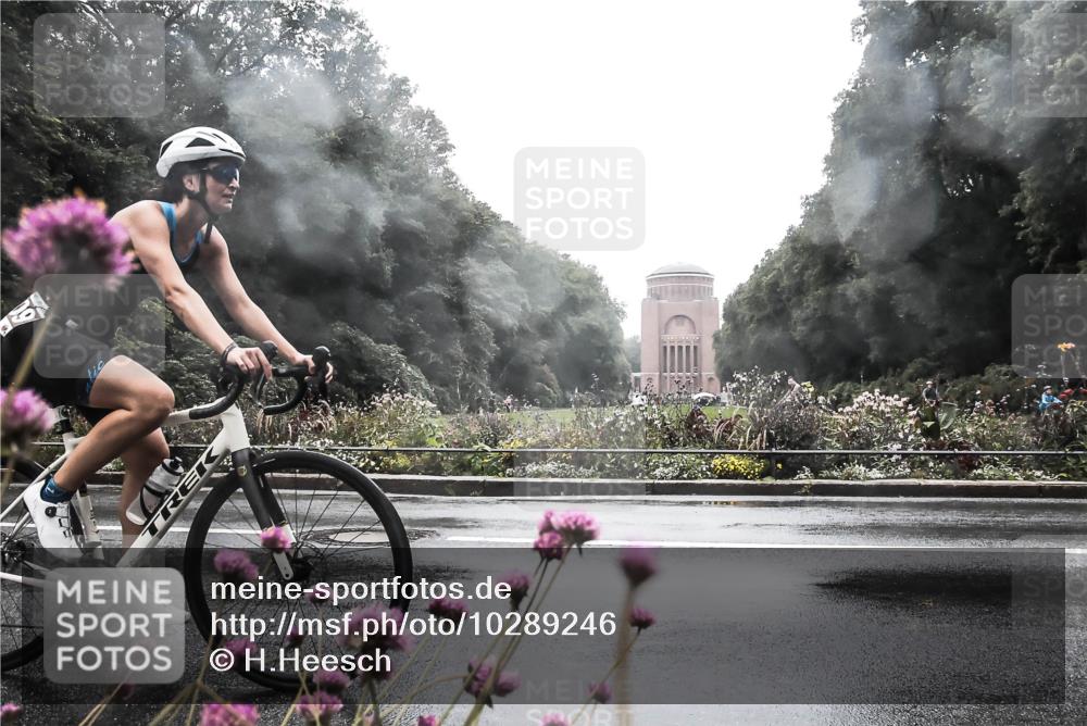 13.09.2026 - Stadtparktriathlon H.Heesch http://msf.ph/oto/10289246 13.09.2026 12:52:39 Radfahren 1075, 1203, 1209, 1230, 1267 meine-sportfotos.de