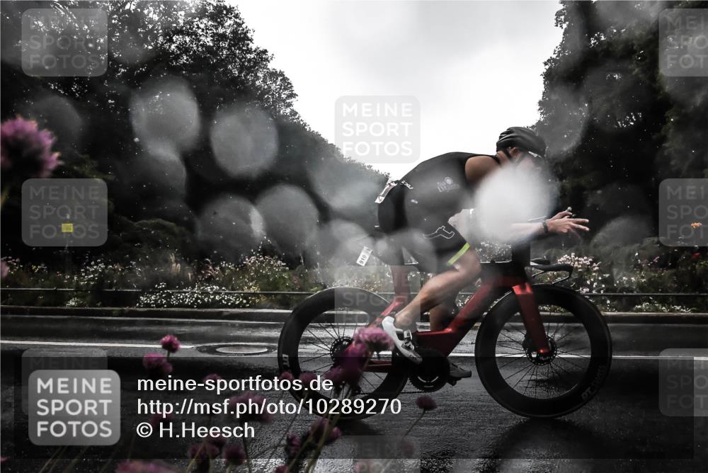 13.09.2026 - Stadtparktriathlon H.Heesch http://msf.ph/oto/10289270 13.09.2026 11:42:43 Radfahren 747, 892, 919 meine-sportfotos.de