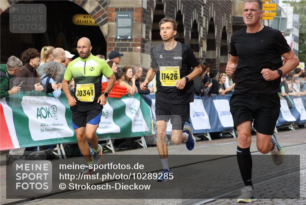 13.09.2026 - 21. swb-Marathon Bremen Strokosch-Dieckow http://msf.ph/oto/10289285 13.09.2026 10:41:52 Ziel 11426, 11628, 11944, 12246, 12442, 12455, 13520, 13586, 13600, 12426, 12468, 13621 meine-sportfotos.de