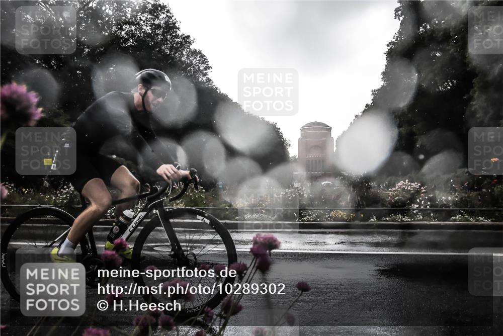 13.09.2026 - Stadtparktriathlon H.Heesch http://msf.ph/oto/10289302 13.09.2026 11:43:09 Radfahren 758, 908, 916, 924 meine-sportfotos.de