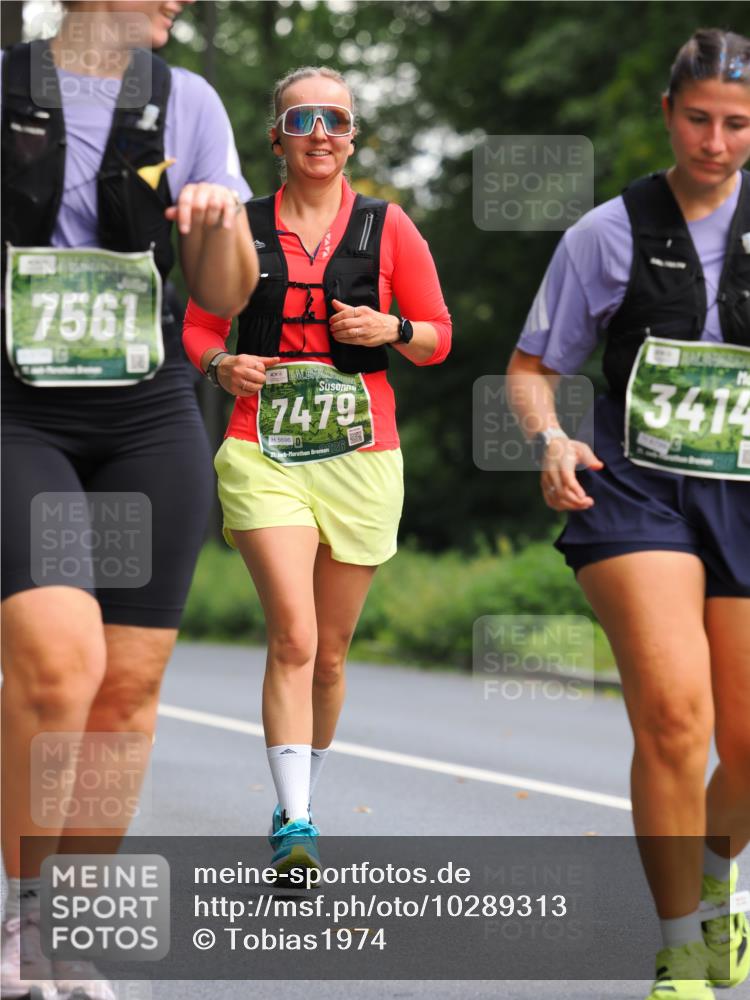 13.09.2026 - 21. swb-Marathon Bremen TobiasT http://msf.ph/oto/10289313 13.09.2026 12:27:59 Laufen 7561, 18, 7479, 5696, 21, 26, 3414 meine-sportfotos.de