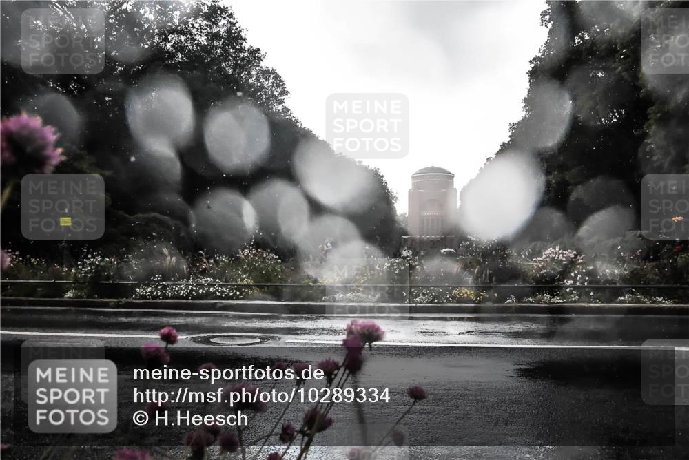 13.09.2026 - Stadtparktriathlon H.Heesch http://msf.ph/oto/10289334 13.09.2026 11:43:21 Radfahren 854, 914, 918 meine-sportfotos.de