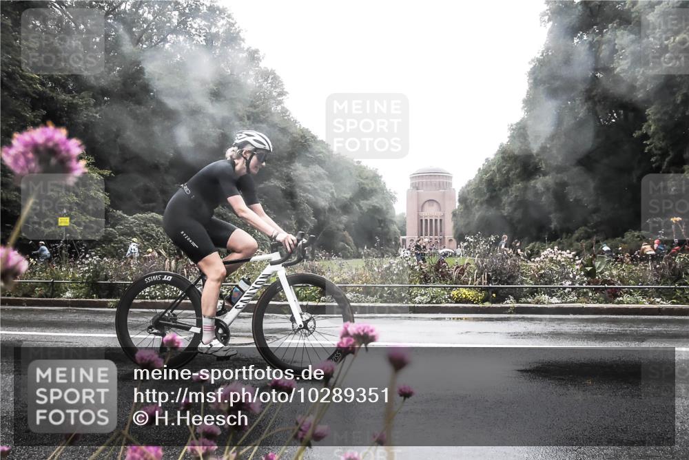 13.09.2026 - Stadtparktriathlon H.Heesch http://msf.ph/oto/10289351 13.09.2026 12:53:55 Radfahren 1136, 1232, 1255, 1257 meine-sportfotos.de
