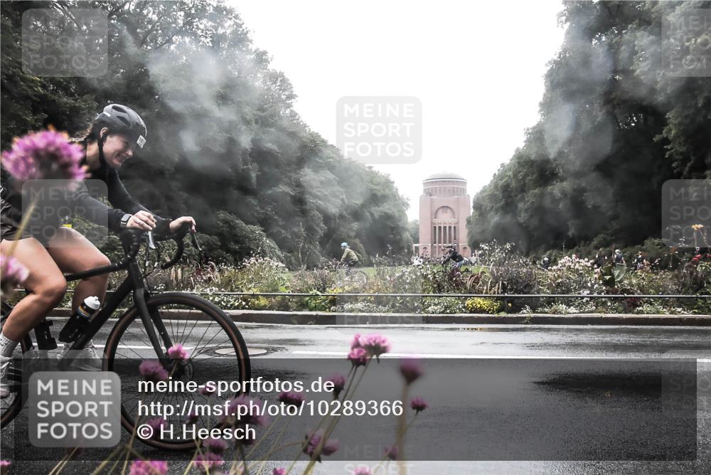 13.09.2026 - Stadtparktriathlon H.Heesch http://msf.ph/oto/10289366 13.09.2026 12:54:01 Radfahren 1078, 1084, 1214, 1248, 1294 meine-sportfotos.de