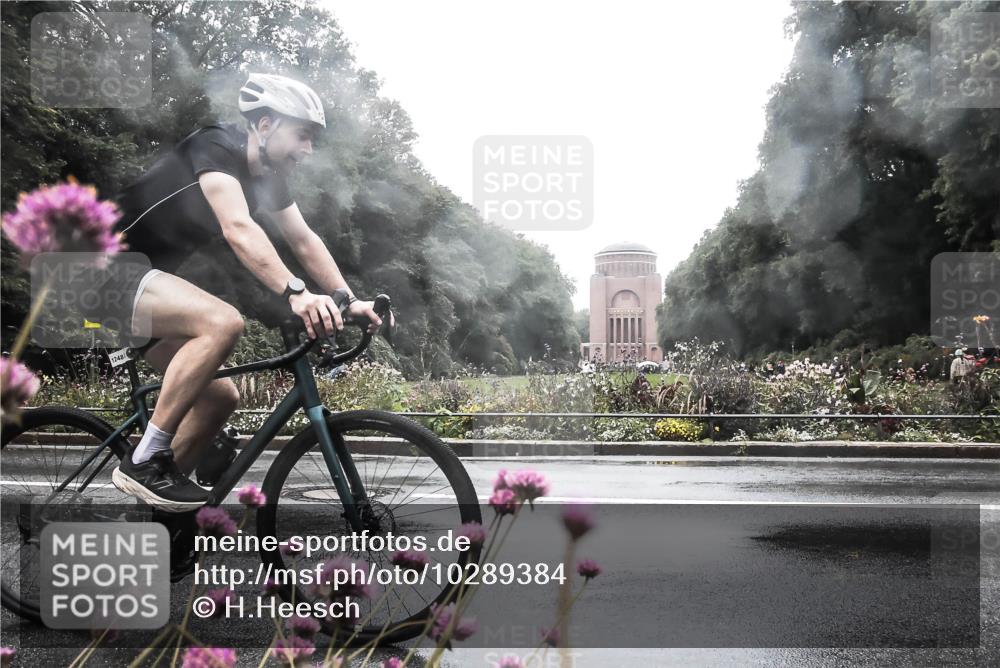 13.09.2026 - Stadtparktriathlon H.Heesch http://msf.ph/oto/10289384 13.09.2026 12:54:04 Radfahren 1078, 1214, 1248, 1294 meine-sportfotos.de