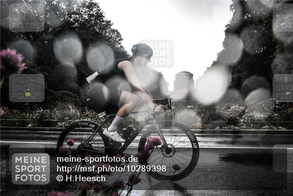 13.09.2026 - Stadtparktriathlon H.Heesch http://msf.ph/oto/10289398 13.09.2026 11:44:06 Radfahren 713, 762, 823, 832, 849, 886, 894, 963 meine-sportfotos.de