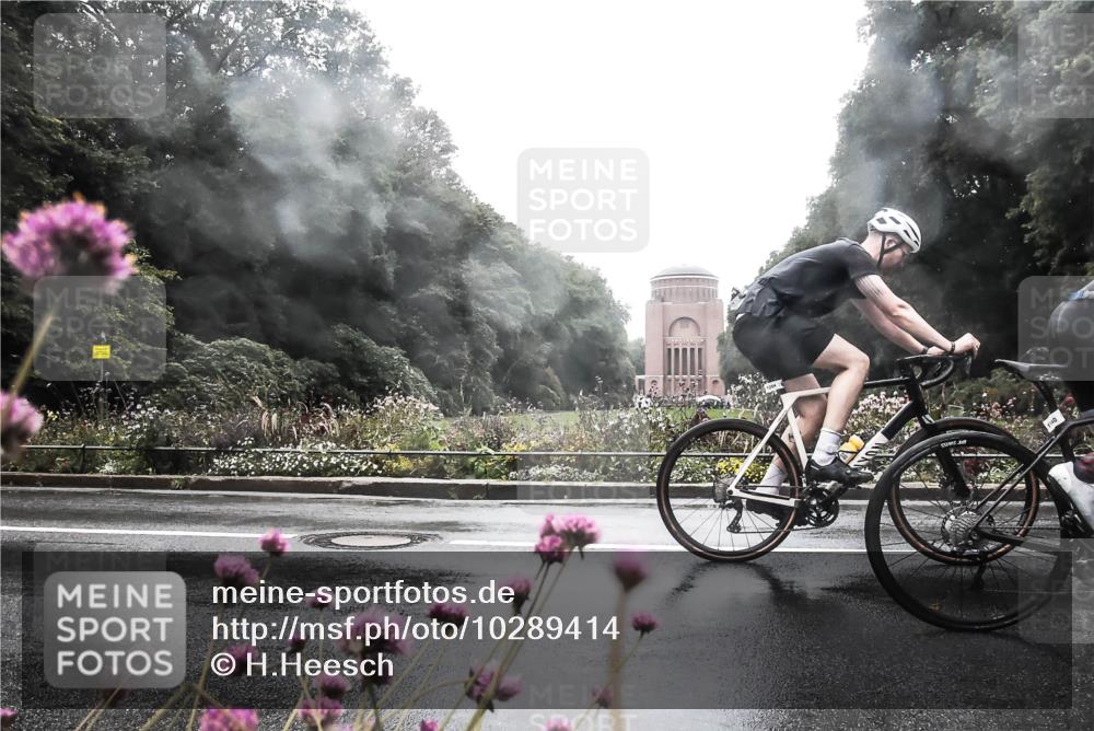 13.09.2026 - Stadtparktriathlon H.Heesch http://msf.ph/oto/10289414 13.09.2026 12:54:16 Radfahren 1137, 1138, 1140, 1170, 1189, 1204, 1242 meine-sportfotos.de