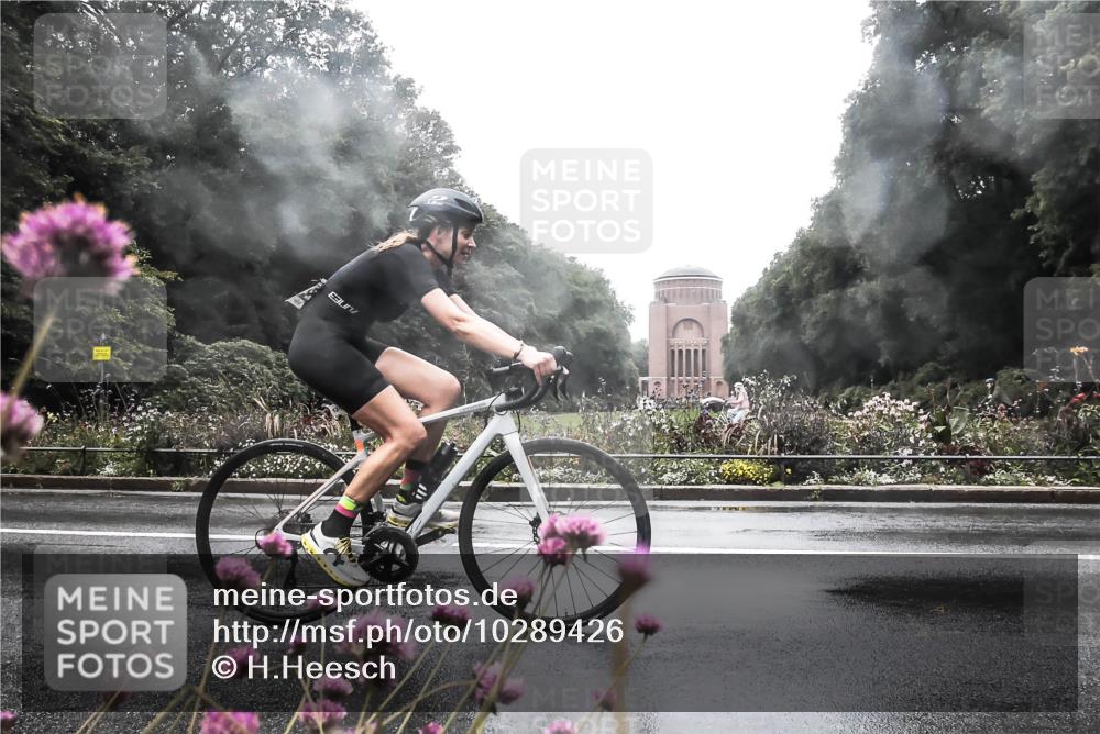 13.09.2026 - Stadtparktriathlon H.Heesch http://msf.ph/oto/10289426 13.09.2026 12:54:19 Radfahren 1140, 1170, 1189, 1204, 1242, 1273, 1400 meine-sportfotos.de