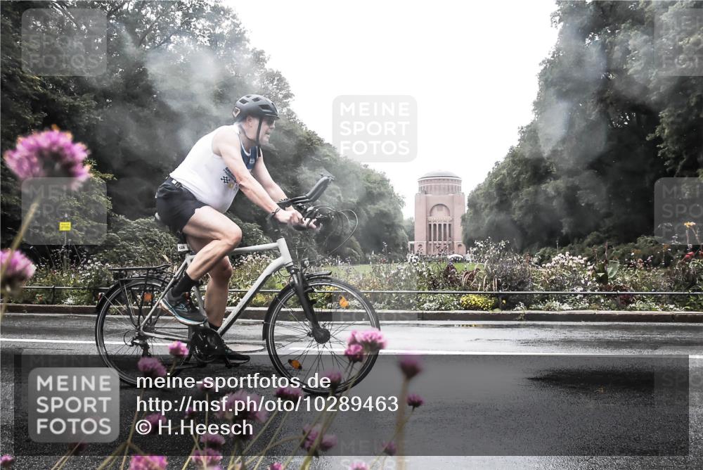13.09.2026 - Stadtparktriathlon H.Heesch http://msf.ph/oto/10289463 13.09.2026 12:54:34 Radfahren 1101, 1225, 1226 meine-sportfotos.de