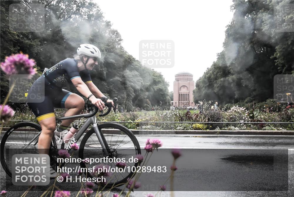 13.09.2026 - Stadtparktriathlon H.Heesch http://msf.ph/oto/10289483 13.09.2026 12:54:45 Radfahren 1262 meine-sportfotos.de