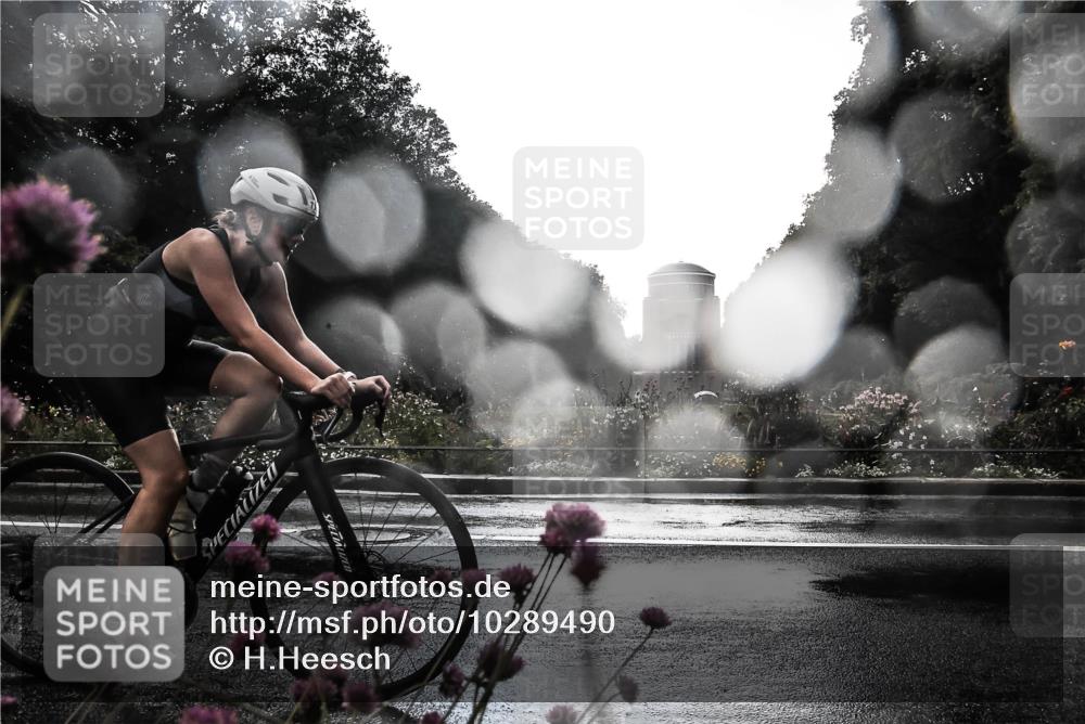 13.09.2026 - Stadtparktriathlon H.Heesch http://msf.ph/oto/10289490 13.09.2026 11:44:38 Radfahren 709, 720, 790, 798, 806, 853 meine-sportfotos.de