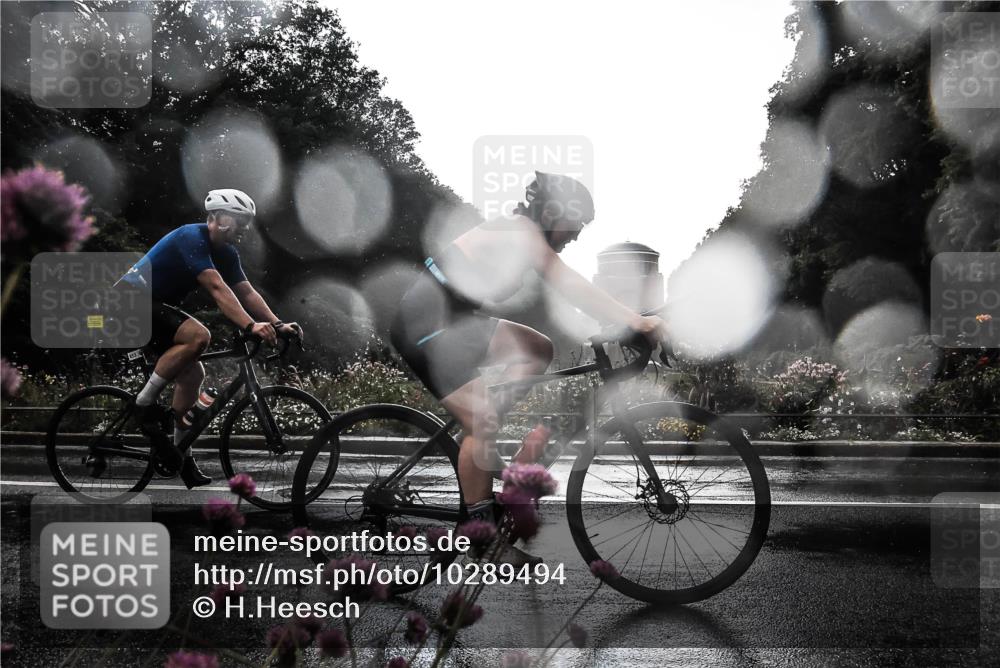 13.09.2026 - Stadtparktriathlon H.Heesch http://msf.ph/oto/10289494 13.09.2026 11:44:39 Radfahren 709, 720, 790, 798, 806, 853 meine-sportfotos.de