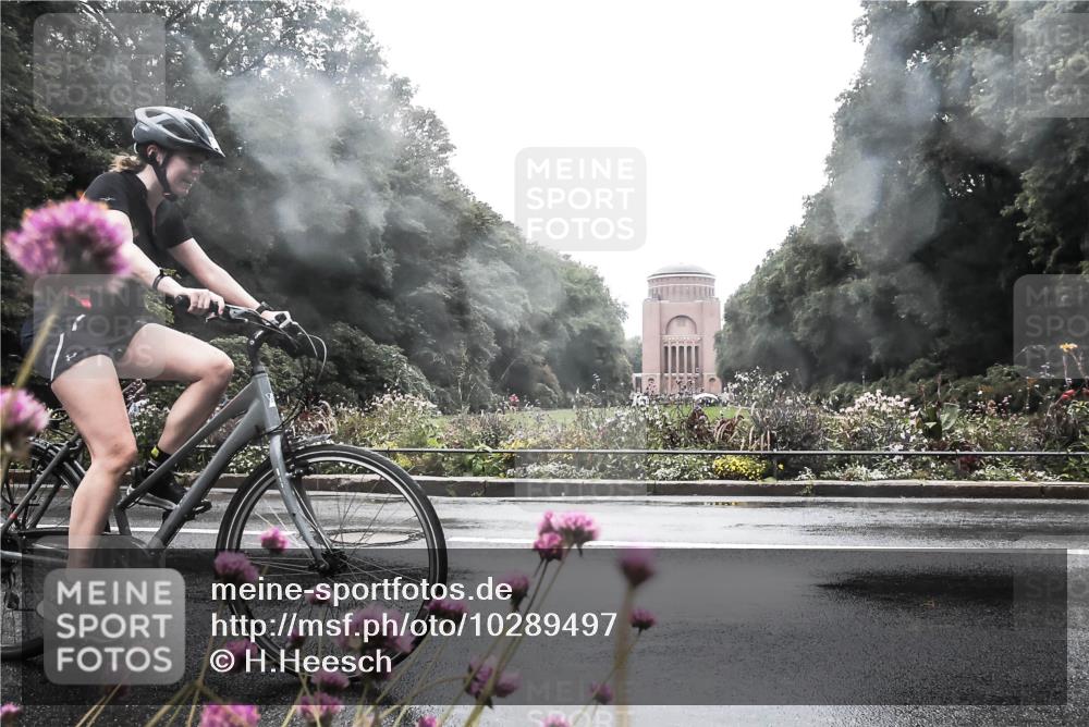 13.09.2026 - Stadtparktriathlon H.Heesch http://msf.ph/oto/10289497 13.09.2026 12:54:56 Radfahren 1108, 1153, 1158, 1179, 1224, 1258, 1417 meine-sportfotos.de