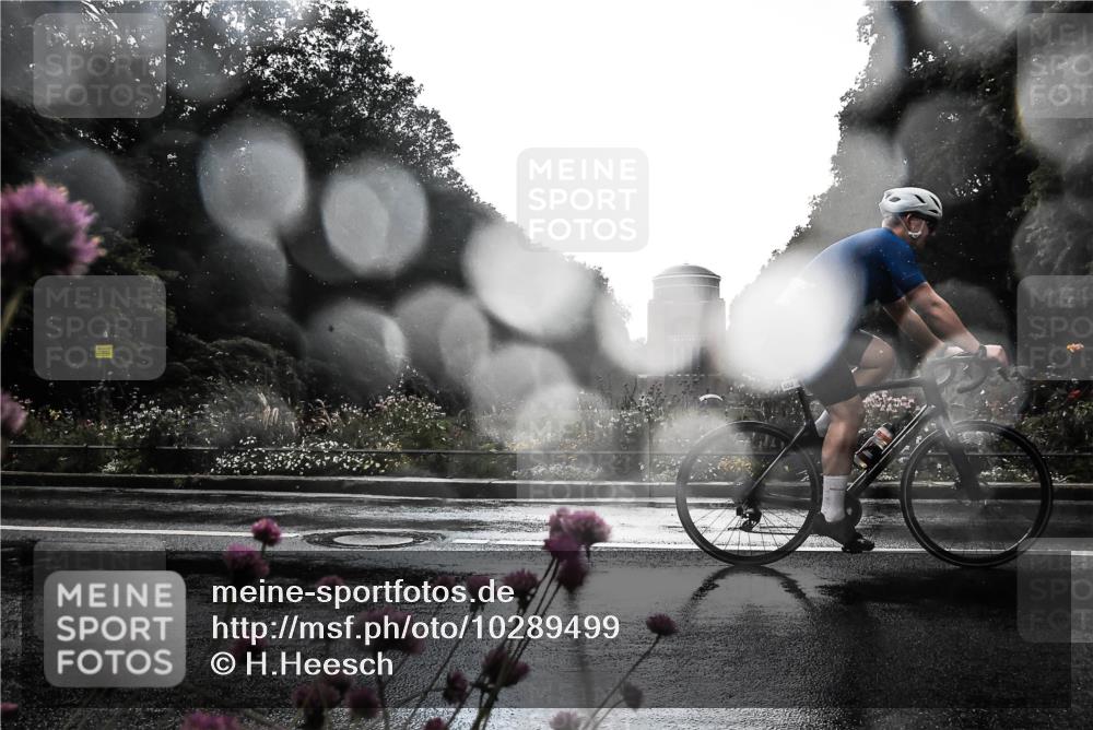 13.09.2026 - Stadtparktriathlon H.Heesch http://msf.ph/oto/10289499 13.09.2026 11:44:39 Radfahren 709, 720, 790, 798, 806, 853 meine-sportfotos.de