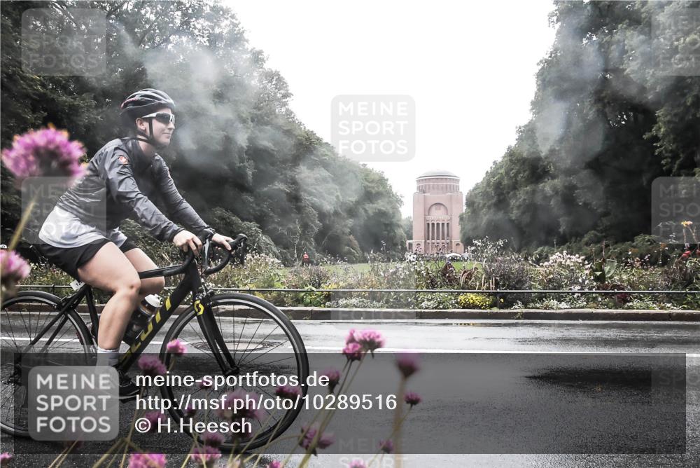 13.09.2026 - Stadtparktriathlon H.Heesch http://msf.ph/oto/10289516 13.09.2026 12:55:01 Radfahren 1108, 1153, 1158, 1286, 1417 meine-sportfotos.de