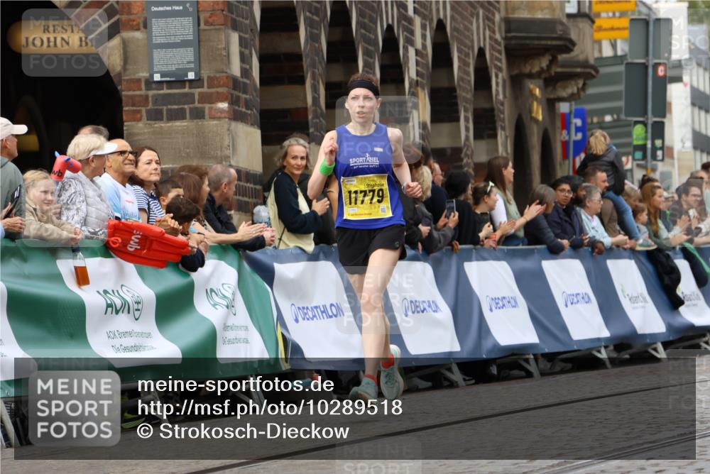 13.09.2026 - 21. swb-Marathon Bremen Strokosch-Dieckow http://msf.ph/oto/10289518 13.09.2026 10:42:44 Ziel 10358, 10632, 10775, 11375, 11630, 11895, 12395, 12525, 10235, 10988, 13580 meine-sportfotos.de