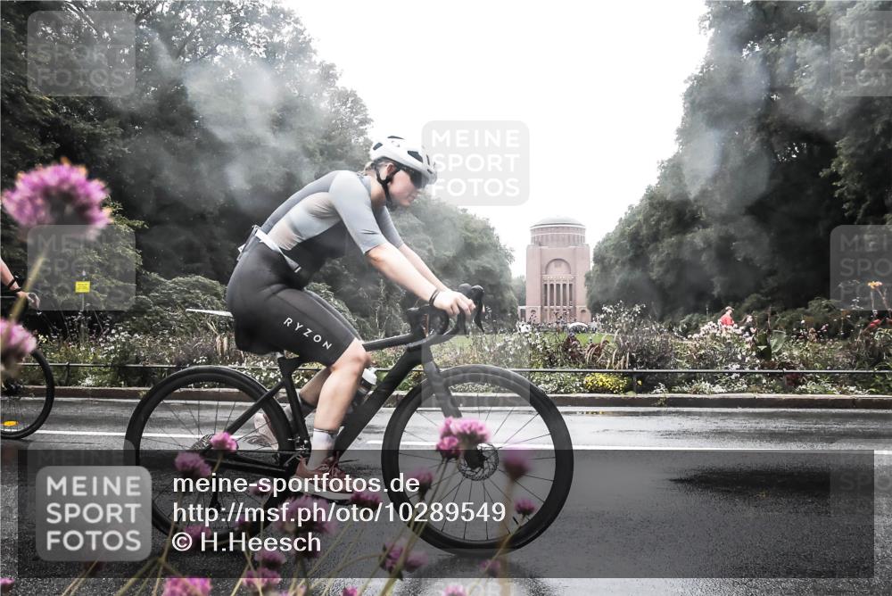 13.09.2026 - Stadtparktriathlon H.Heesch http://msf.ph/oto/10289549 13.09.2026 12:55:19 Radfahren 1072, 1076, 1098, 1129, 1218, 1250, 1269, 1405 meine-sportfotos.de