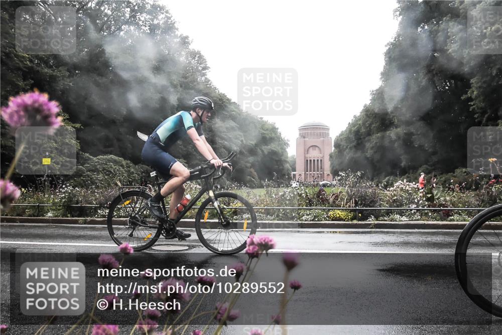 13.09.2026 - Stadtparktriathlon H.Heesch http://msf.ph/oto/10289552 13.09.2026 12:55:19 Radfahren 1072, 1076, 1098, 1129, 1218, 1250, 1269, 1405 meine-sportfotos.de
