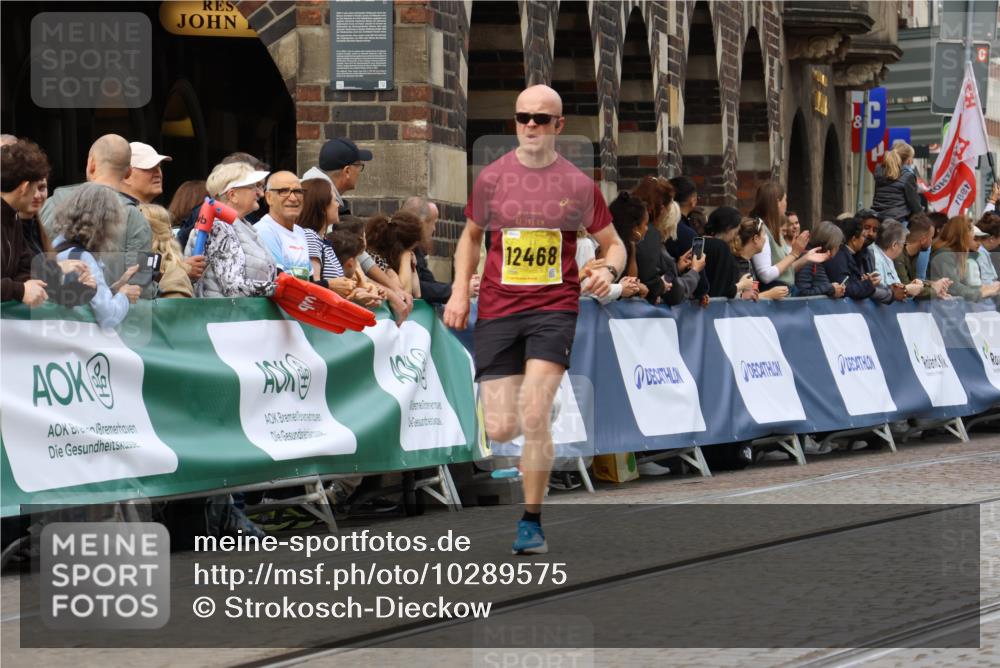 13.09.2026 - 21. swb-Marathon Bremen Strokosch-Dieckow http://msf.ph/oto/10289575 13.09.2026 10:42:04 Ziel 10341, 10972, 11426, 11527, 12246, 12455, 13586, 13600, 11895, 12426, 13585 meine-sportfotos.de