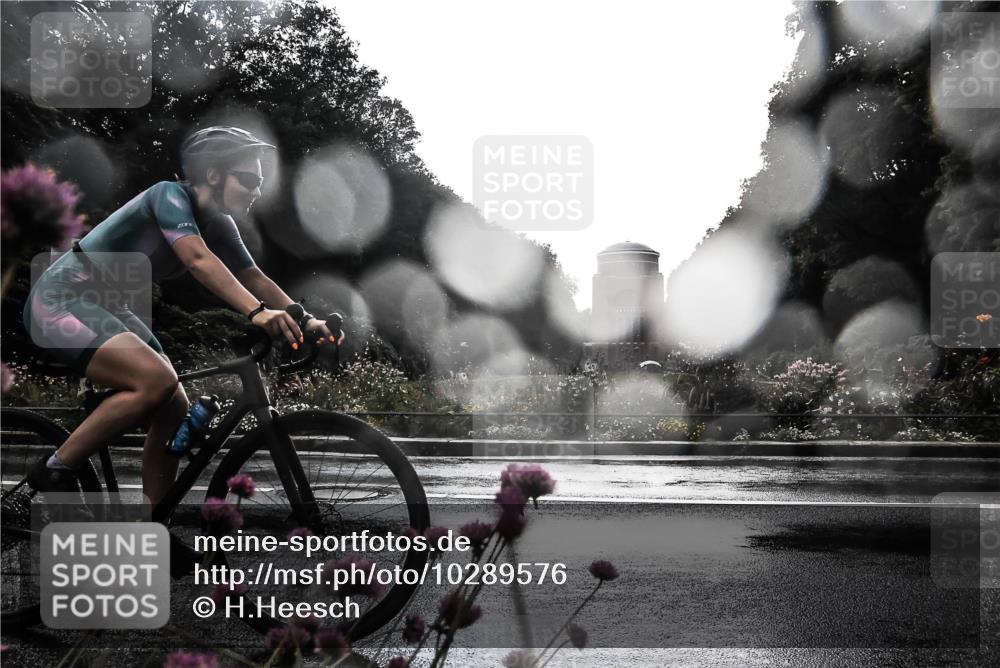 13.09.2026 - Stadtparktriathlon H.Heesch http://msf.ph/oto/10289576 13.09.2026 11:45:38 Radfahren 749, 754, 895 meine-sportfotos.de