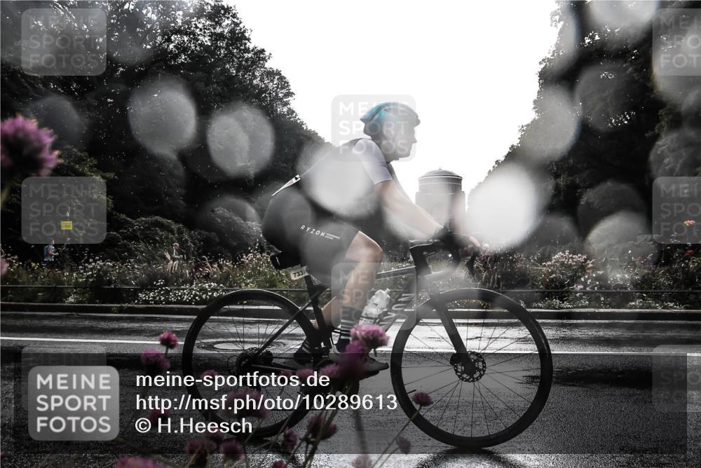 13.09.2026 - Stadtparktriathlon H.Heesch http://msf.ph/oto/10289613 13.09.2026 11:46:07 Radfahren 724, 733, 788, 803, 824, 874, 907 meine-sportfotos.de