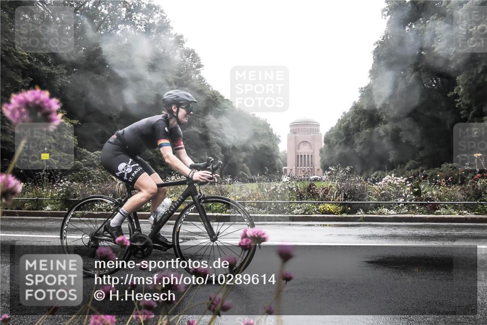 13.09.2026 - Stadtparktriathlon H.Heesch http://msf.ph/oto/10289614 13.09.2026 12:56:20 Radfahren 1154, 1260, 1268, 1275, 1426 meine-sportfotos.de