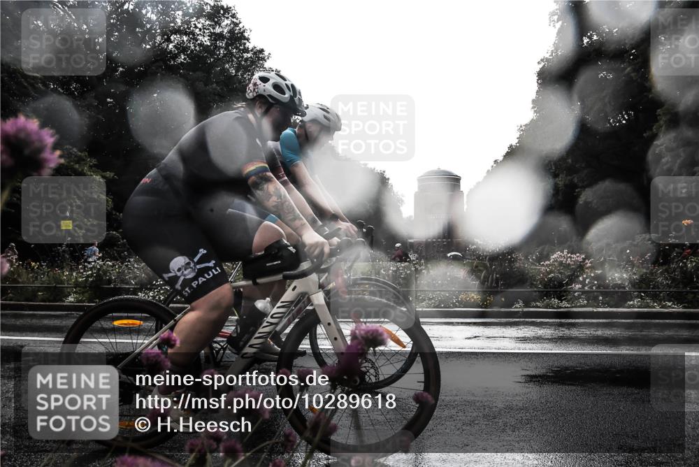 13.09.2026 - Stadtparktriathlon H.Heesch http://msf.ph/oto/10289618 13.09.2026 11:46:08 Radfahren 724, 733, 788, 803, 824, 871, 874, 907 meine-sportfotos.de