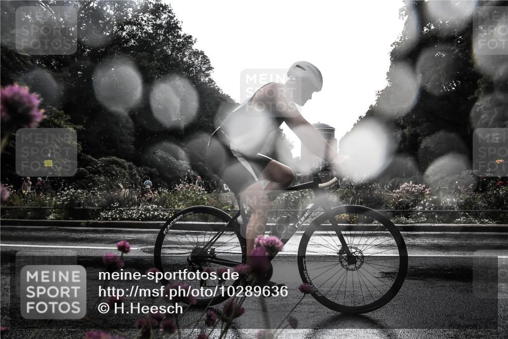 13.09.2026 - Stadtparktriathlon H.Heesch http://msf.ph/oto/10289636 13.09.2026 11:46:12 Radfahren 788, 871, 874, 882, 939, 945 meine-sportfotos.de