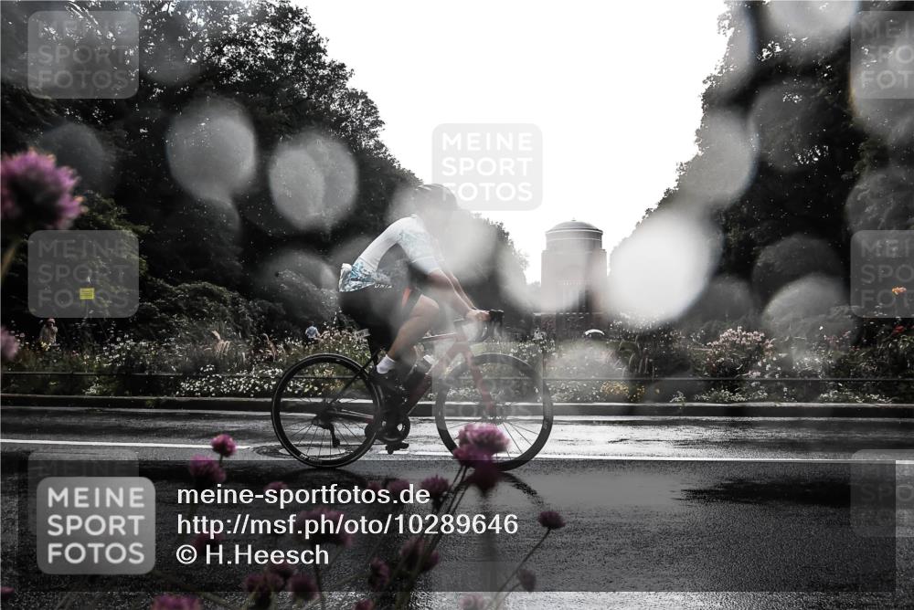 13.09.2026 - Stadtparktriathlon H.Heesch http://msf.ph/oto/10289646 13.09.2026 11:46:14 Radfahren 871, 874, 882, 939, 945 meine-sportfotos.de