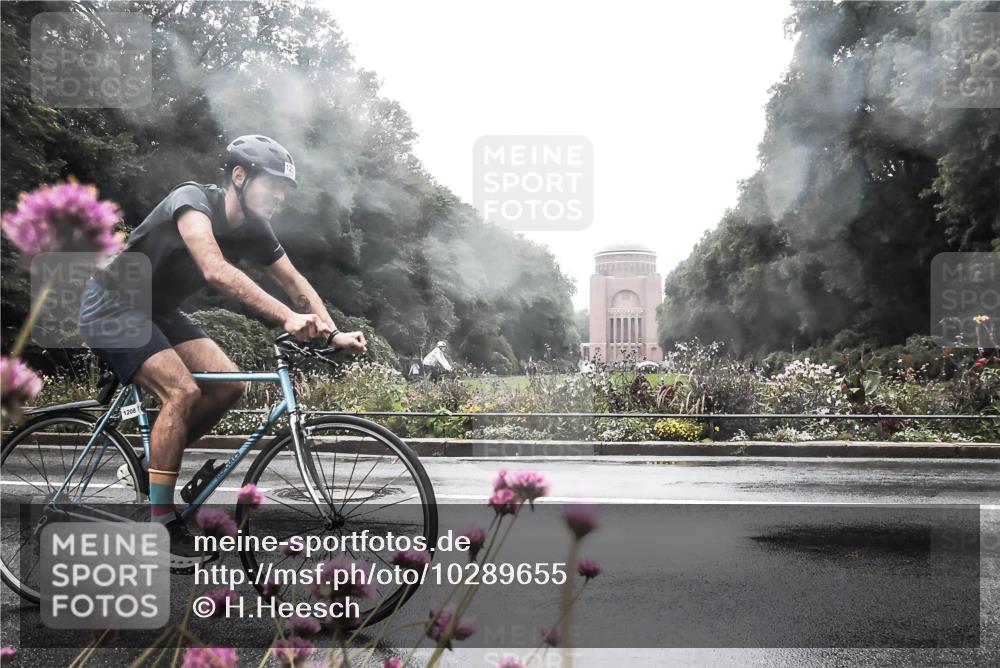 13.09.2026 - Stadtparktriathlon H.Heesch http://msf.ph/oto/10289655 13.09.2026 12:56:30 Radfahren 1164, 1192, 1202, 1208, 1366 meine-sportfotos.de