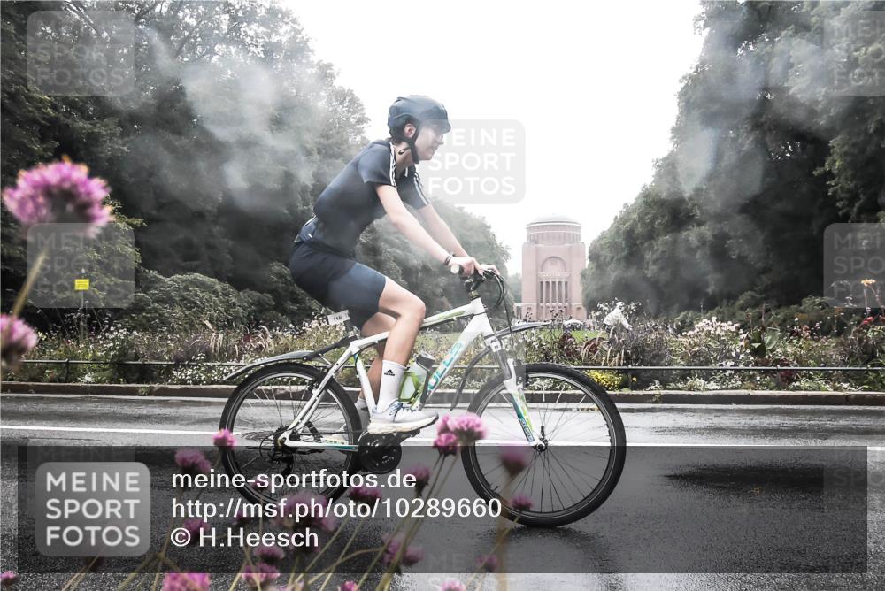 13.09.2026 - Stadtparktriathlon H.Heesch http://msf.ph/oto/10289660 13.09.2026 12:56:32 Radfahren 1156, 1164, 1202, 1208, 1366 meine-sportfotos.de