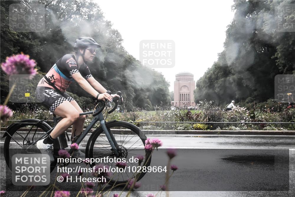 13.09.2026 - Stadtparktriathlon H.Heesch http://msf.ph/oto/10289664 13.09.2026 12:56:32 Radfahren 1156, 1164, 1202, 1208, 1366 meine-sportfotos.de