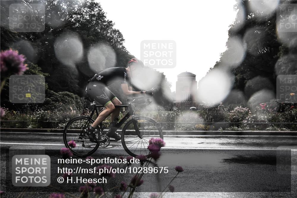 13.09.2026 - Stadtparktriathlon H.Heesch http://msf.ph/oto/10289675 13.09.2026 11:46:51 Radfahren 794, 838, 860 meine-sportfotos.de