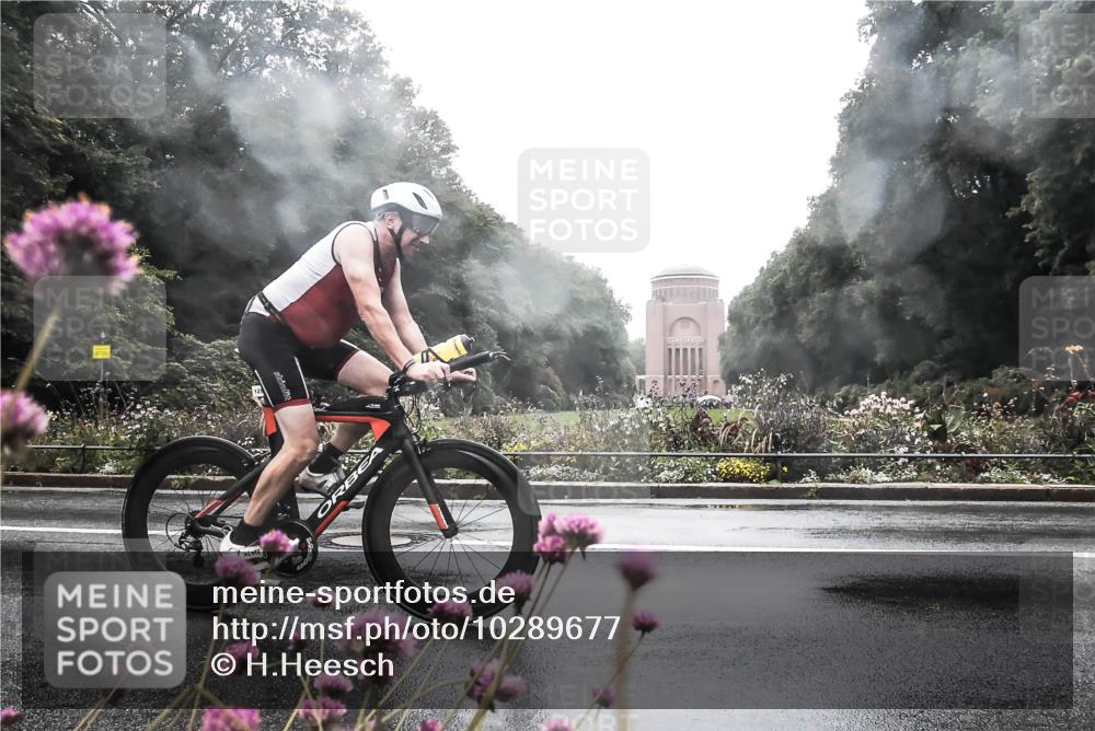 13.09.2026 - Stadtparktriathlon H.Heesch http://msf.ph/oto/10289677 13.09.2026 12:56:37 Radfahren 1123, 1156, 1253, 1271, 1389, 1427 meine-sportfotos.de