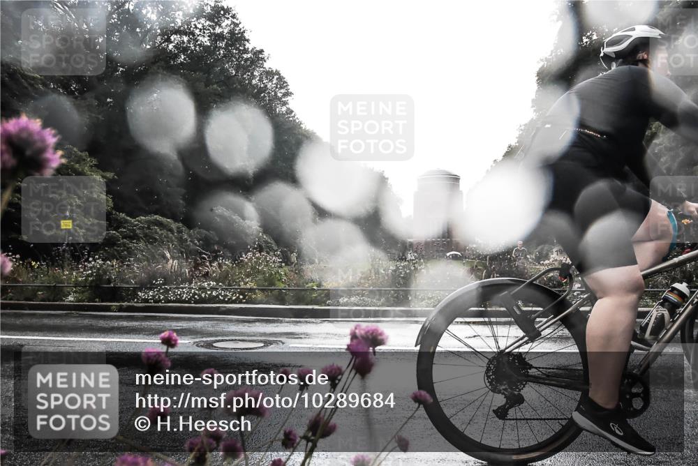 13.09.2026 - Stadtparktriathlon H.Heesch http://msf.ph/oto/10289684 13.09.2026 11:46:52 Radfahren 794, 838, 860 meine-sportfotos.de