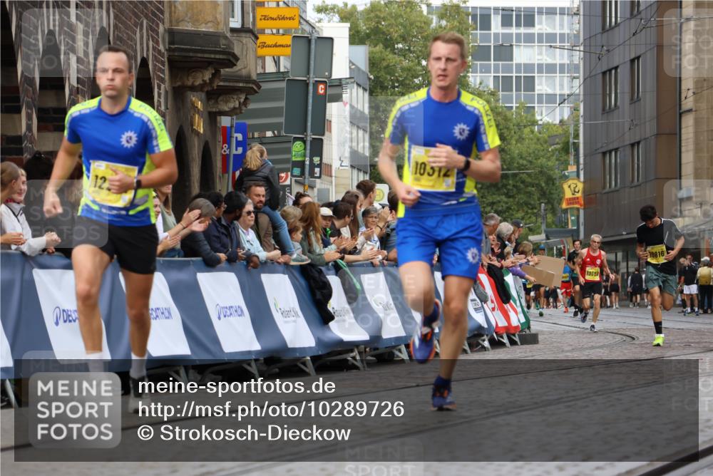 13.09.2026 - 21. swb-Marathon Bremen Strokosch-Dieckow http://msf.ph/oto/10289726 13.09.2026 10:42:48 Ziel 10358, 10632, 10775, 11375, 11630, 11779, 12395, 12525, 10235, 10336, 10988, 11442, 13580 meine-sportfotos.de