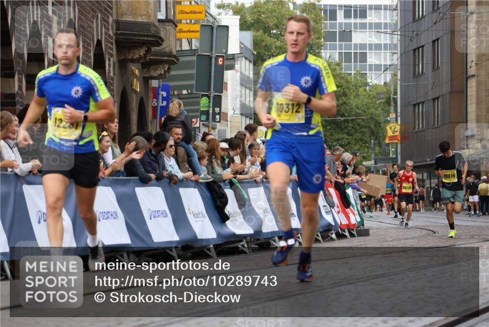 13.09.2026 - 21. swb-Marathon Bremen Strokosch-Dieckow http://msf.ph/oto/10289743 13.09.2026 10:42:48 Ziel 10358, 10632, 10775, 11375, 11630, 11779, 12395, 12525, 10235, 10336, 10988, 11442, 13580 meine-sportfotos.de
