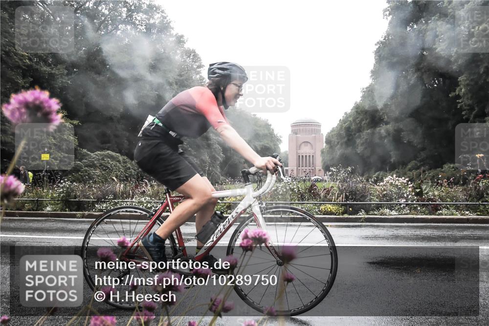 13.09.2026 - Stadtparktriathlon H.Heesch http://msf.ph/oto/10289750 13.09.2026 12:56:55 Radfahren 1109, 1115, 1163, 1205, 1272, 1386 meine-sportfotos.de