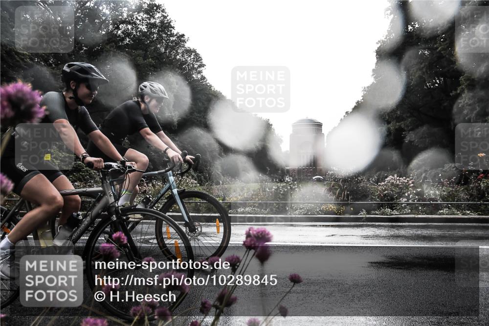 13.09.2026 - Stadtparktriathlon H.Heesch http://msf.ph/oto/10289845 13.09.2026 11:48:42 Radfahren 737, 748, 766, 787, 825 meine-sportfotos.de